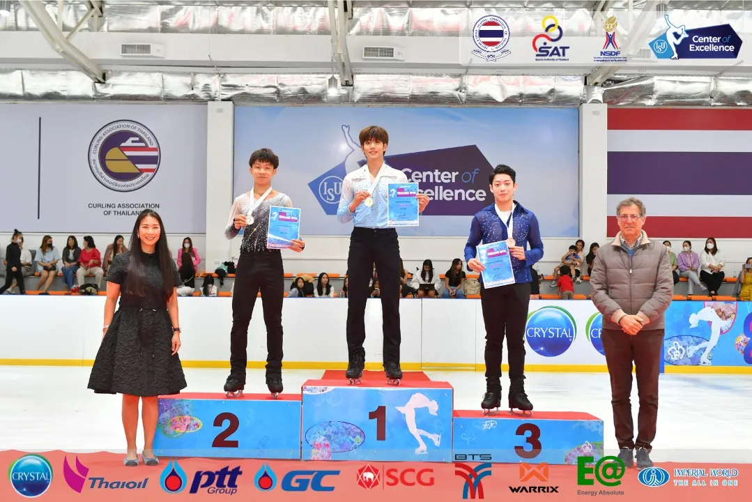 The award ceremony for three Thai men figure skaters.
